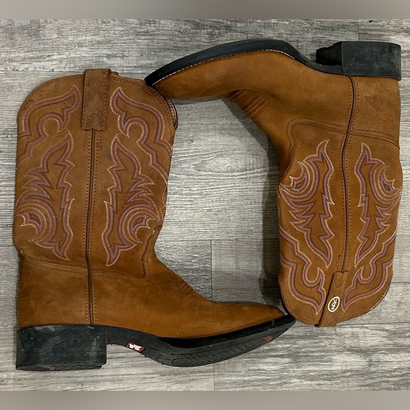 Tony Lama Cheyenne Cowgirl Boots - Picture 3 of 9